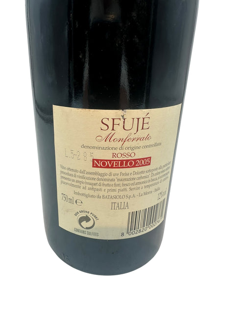 Sfujé Batasiolo 2005 italiensk – bottle (2)