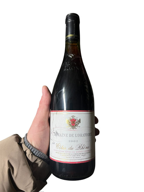 Domaine de L'Oratoire Saint Martin Côtes du Rhône 2002 – bottle