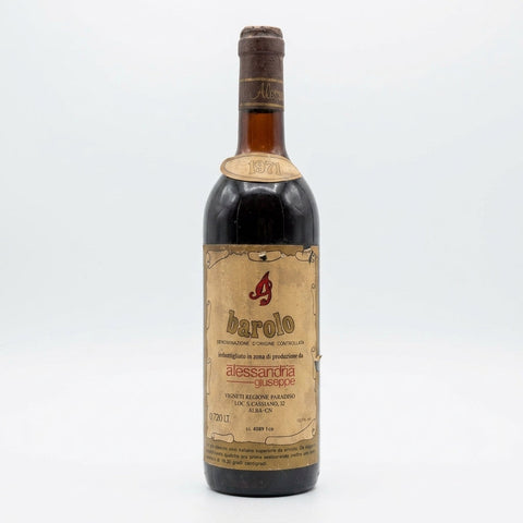 Vigneti Regione Paradiso Barolo Alessandria Giuseppe 1971 – bottle